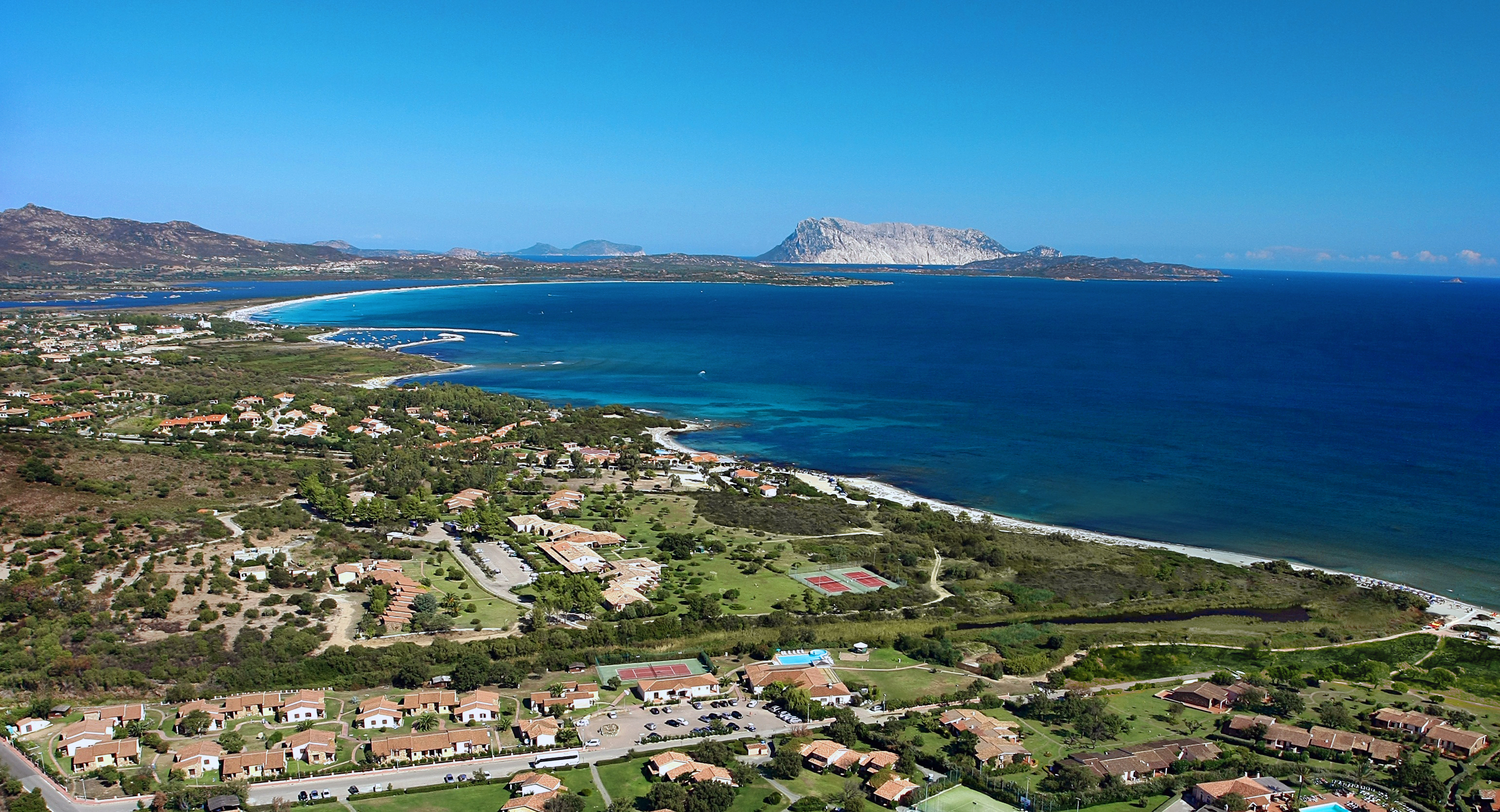 Novit   2021     Suari Club Village         San Teodoro Nexus Hotels