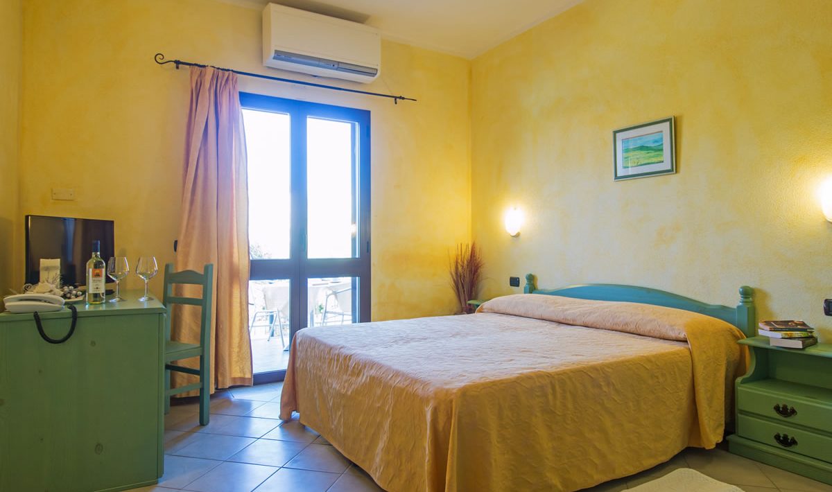 nexus hotels residence club gli ontani orosei in sardegna le camere