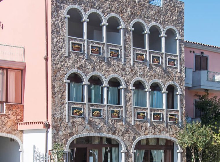 nexus hotels residence club gli ontani orosei in sardegna