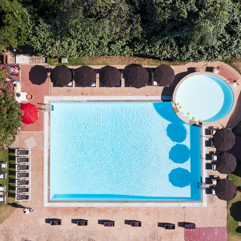 nexus hotel residence sardegna li suari piscina Copia